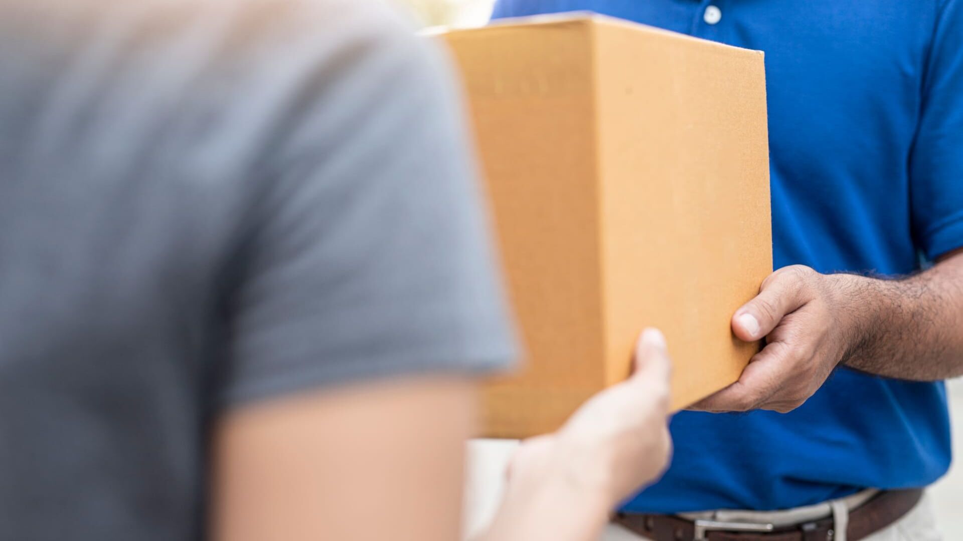 Amazon, la machine à vendre — BFM Grands Reportages 03:20