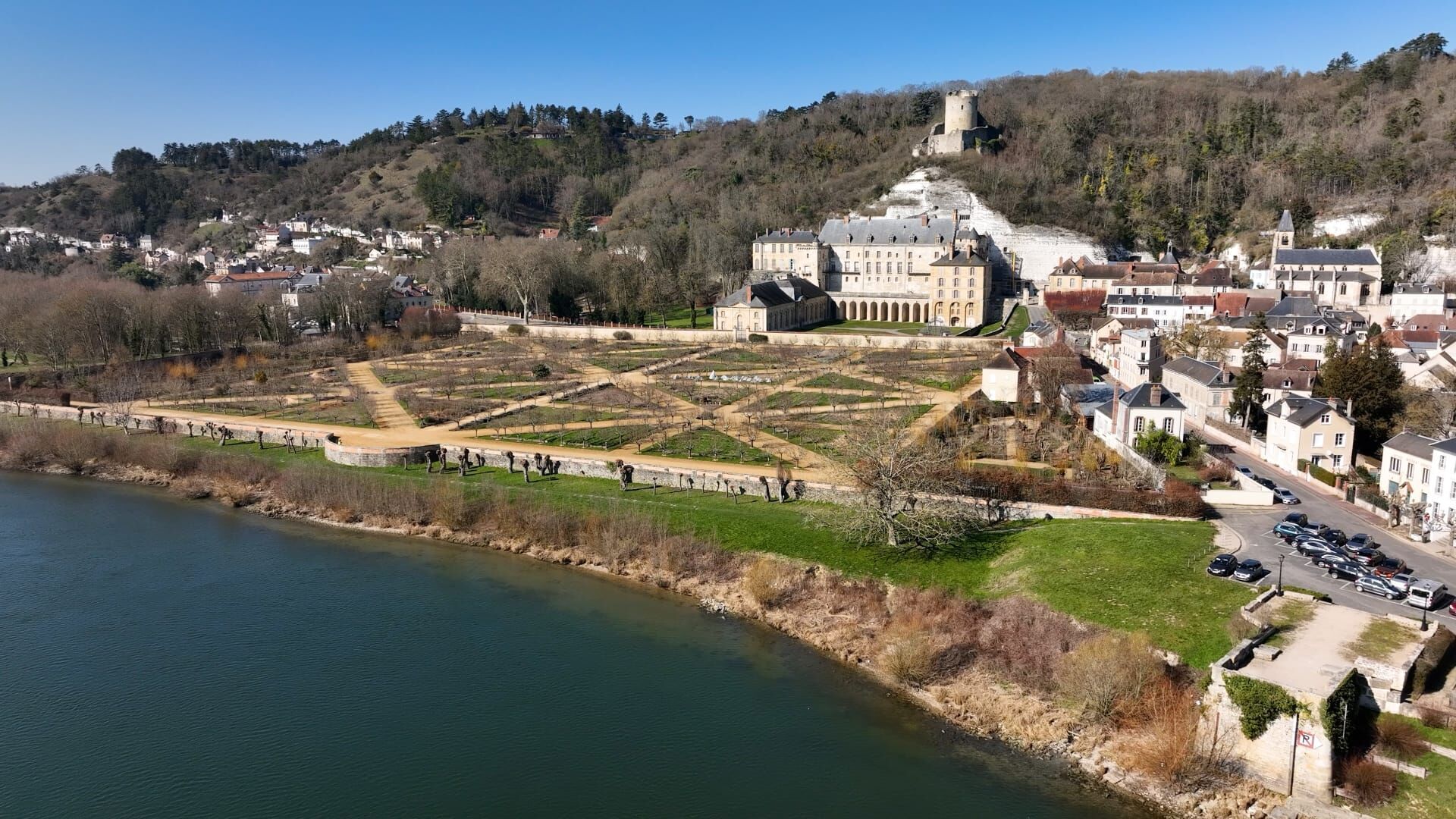 Une vie de château
