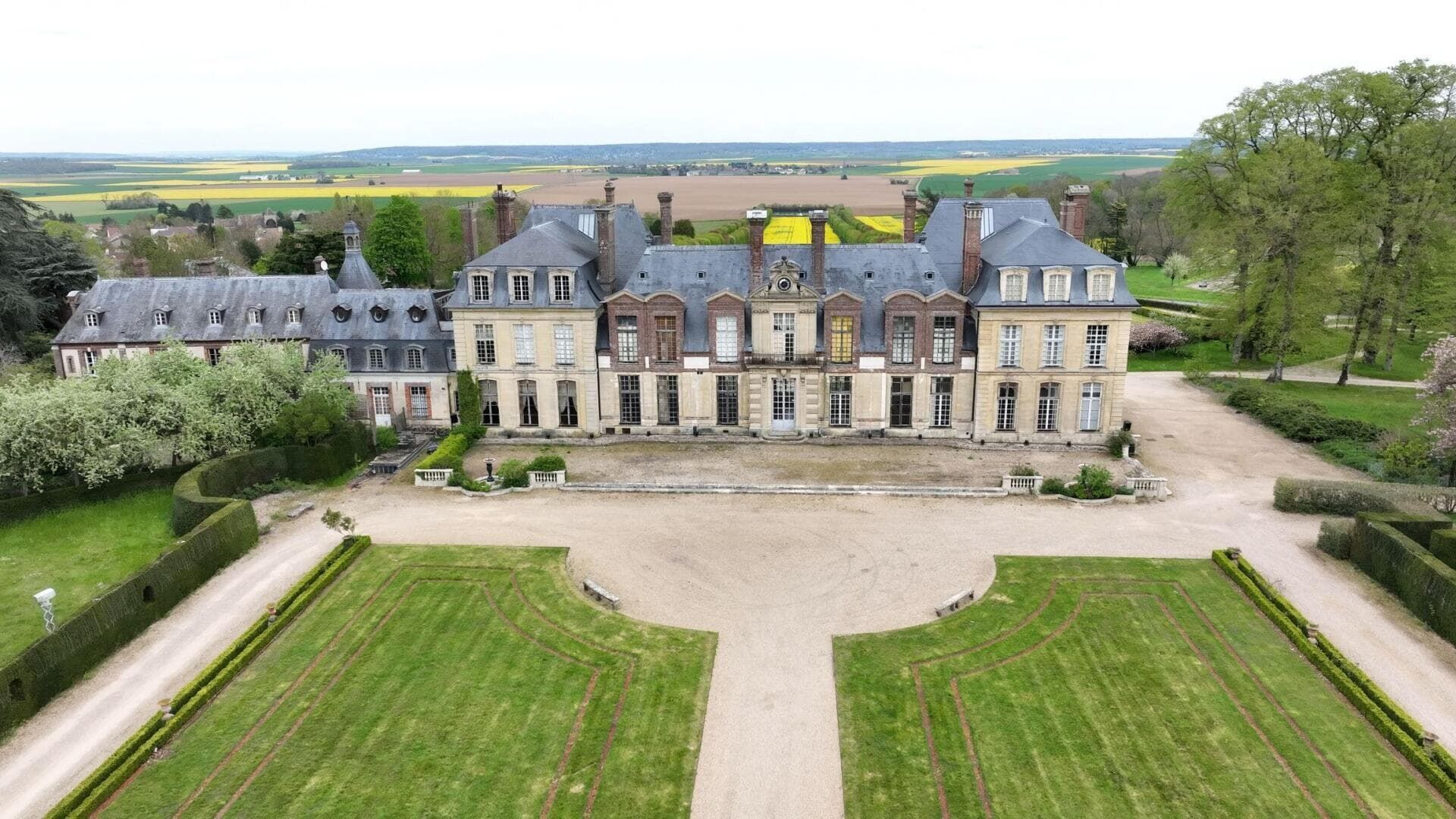 Une vie de château