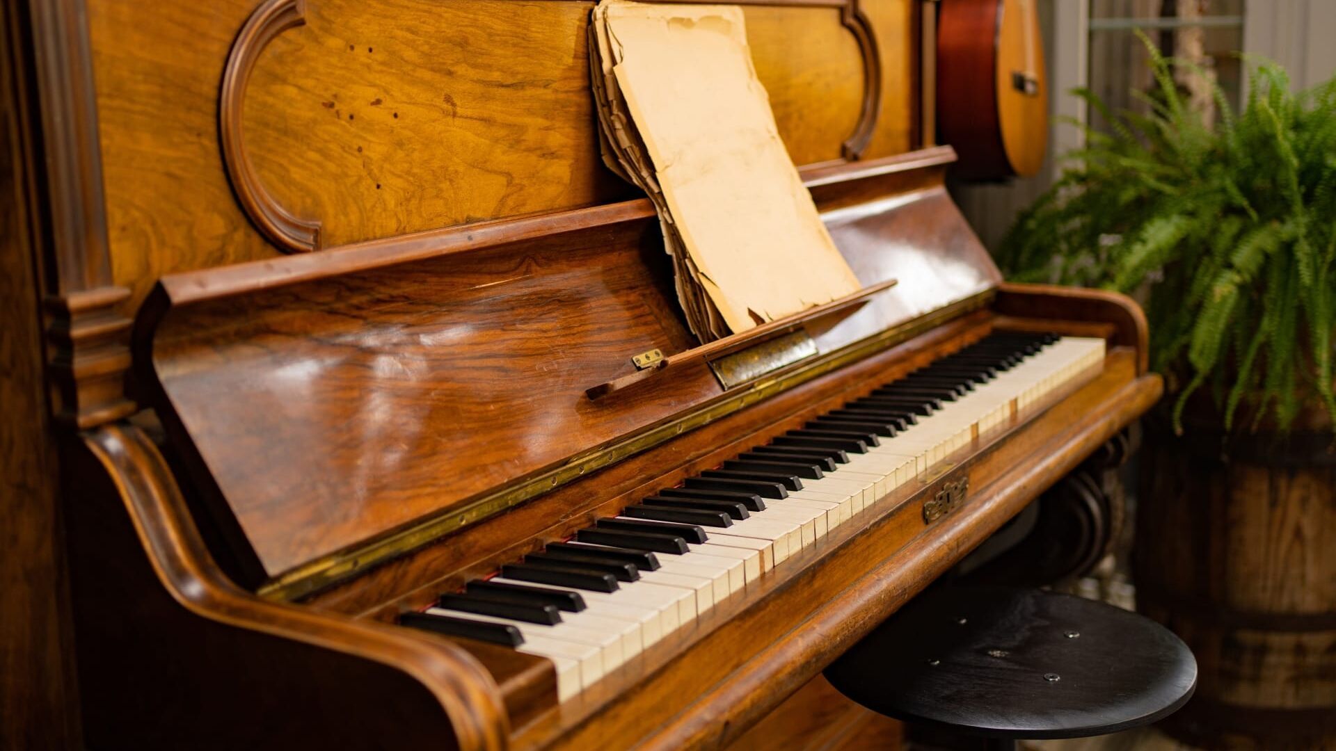 Suite for two pianos No. 2 | Tarantella