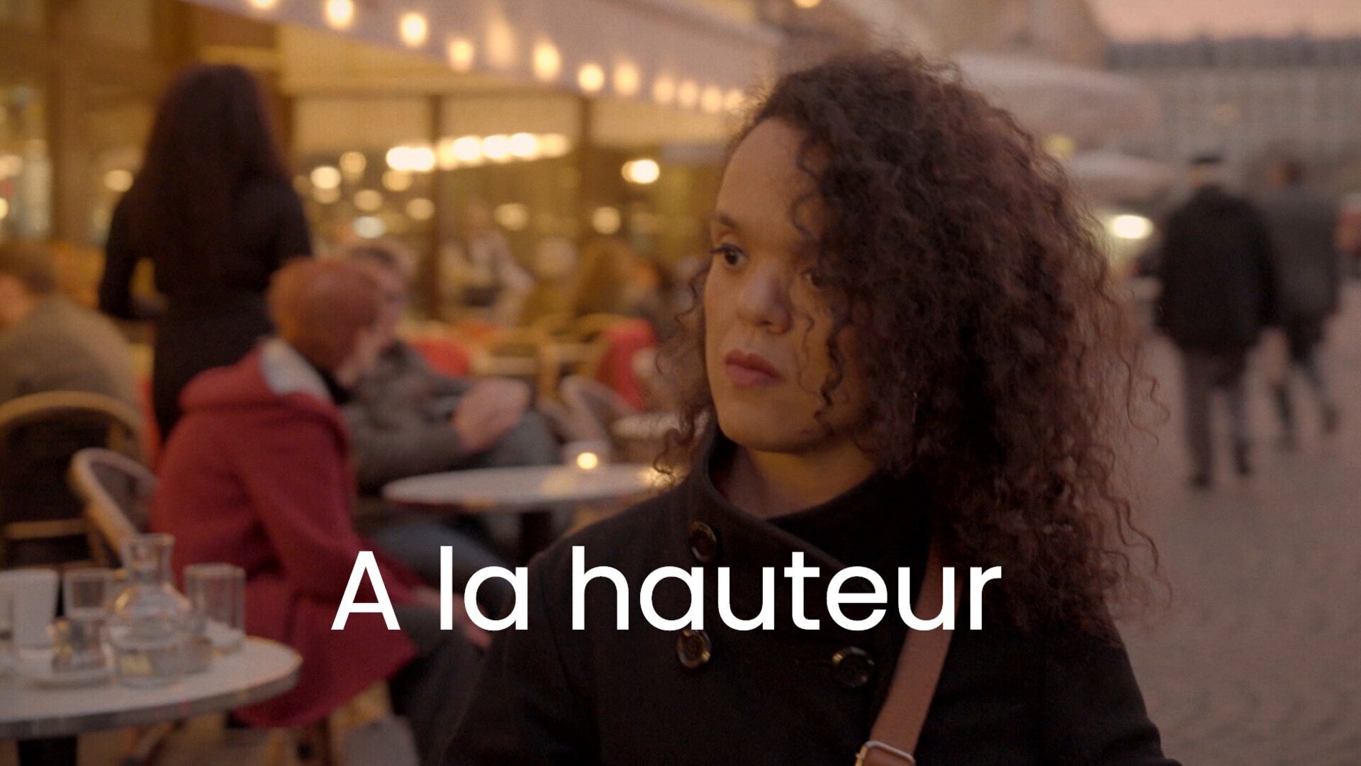 A la hauteur