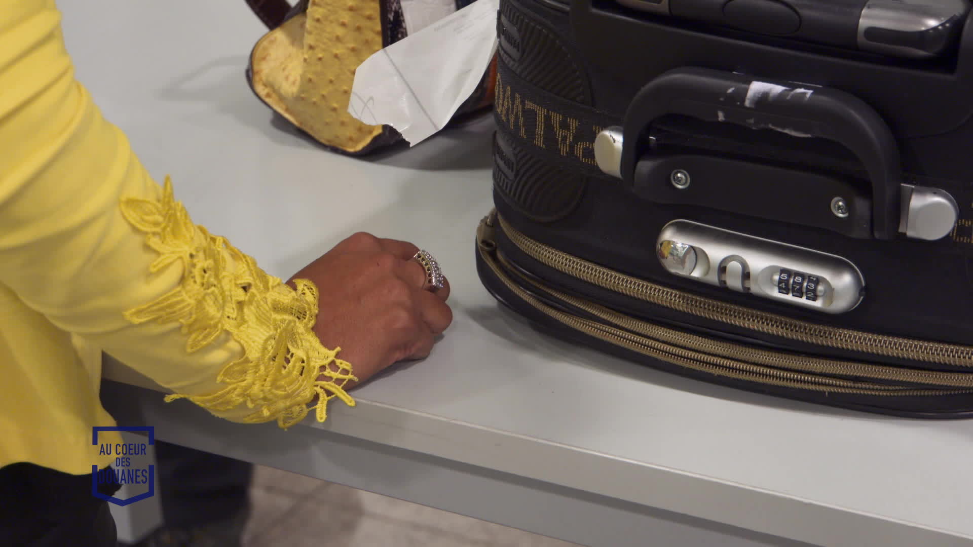 Au c?ur des douanes du 07 Décembre Au c?ur des douanes du 07 Décembre