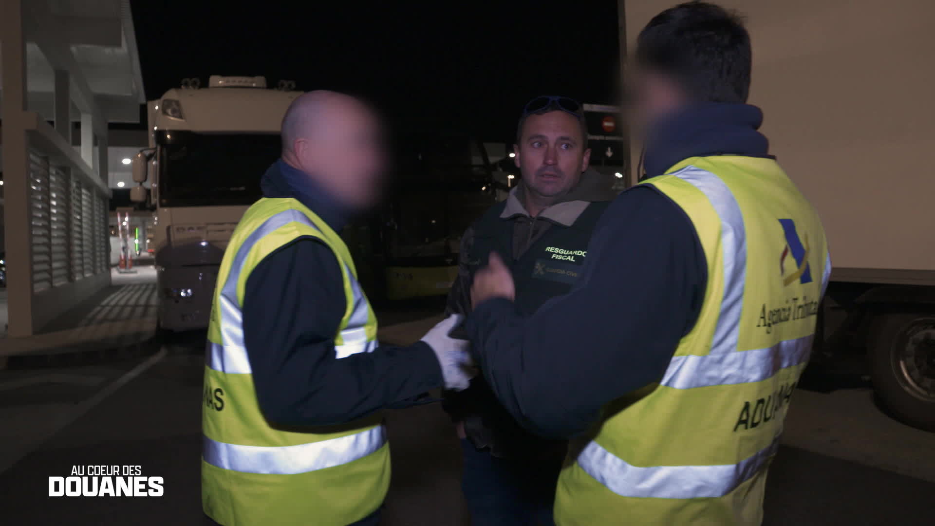 Au c?ur des douanes