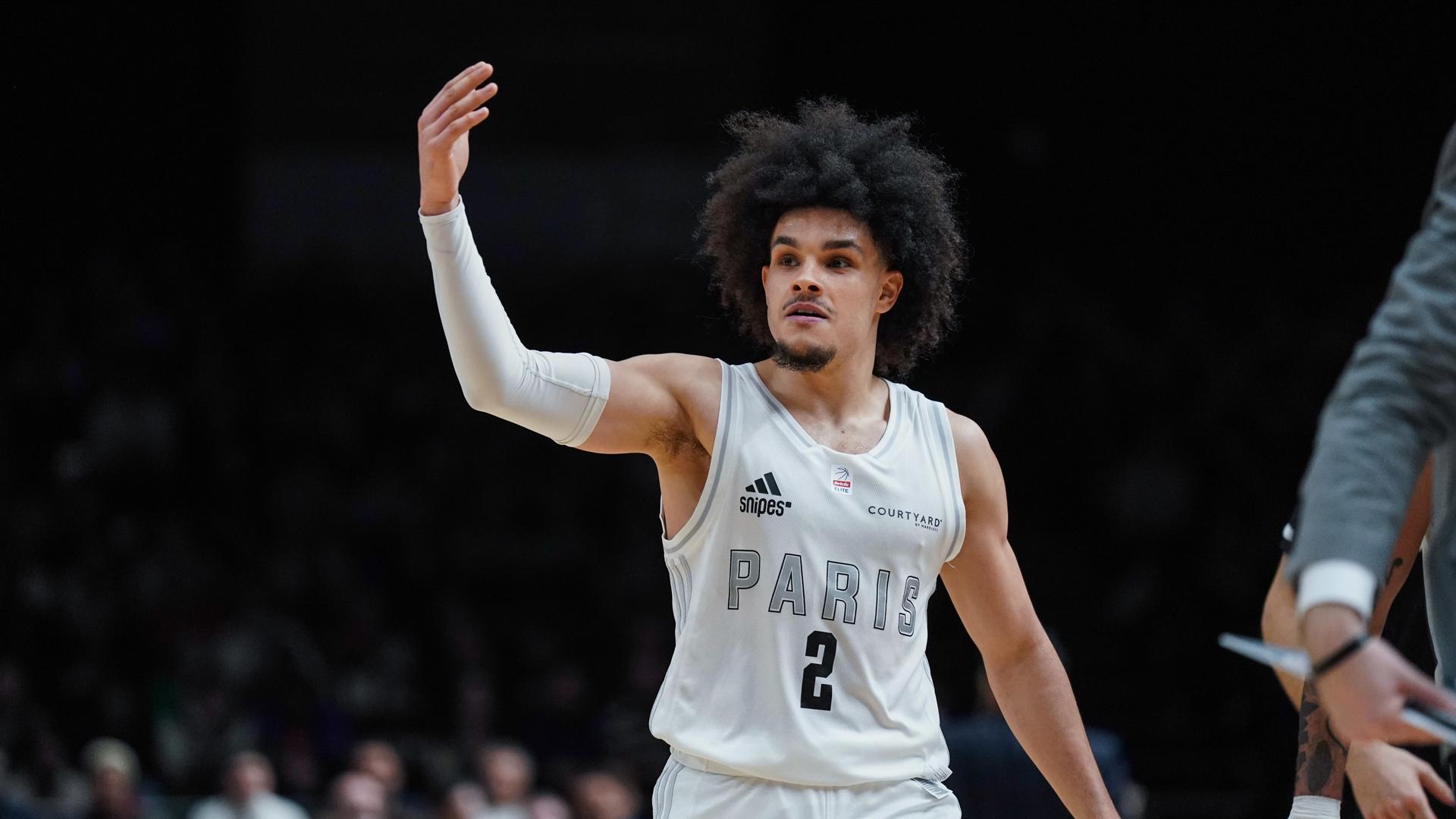 Replay Invité Nadir Hifi, Paris Basketball voir l'intégralité de
