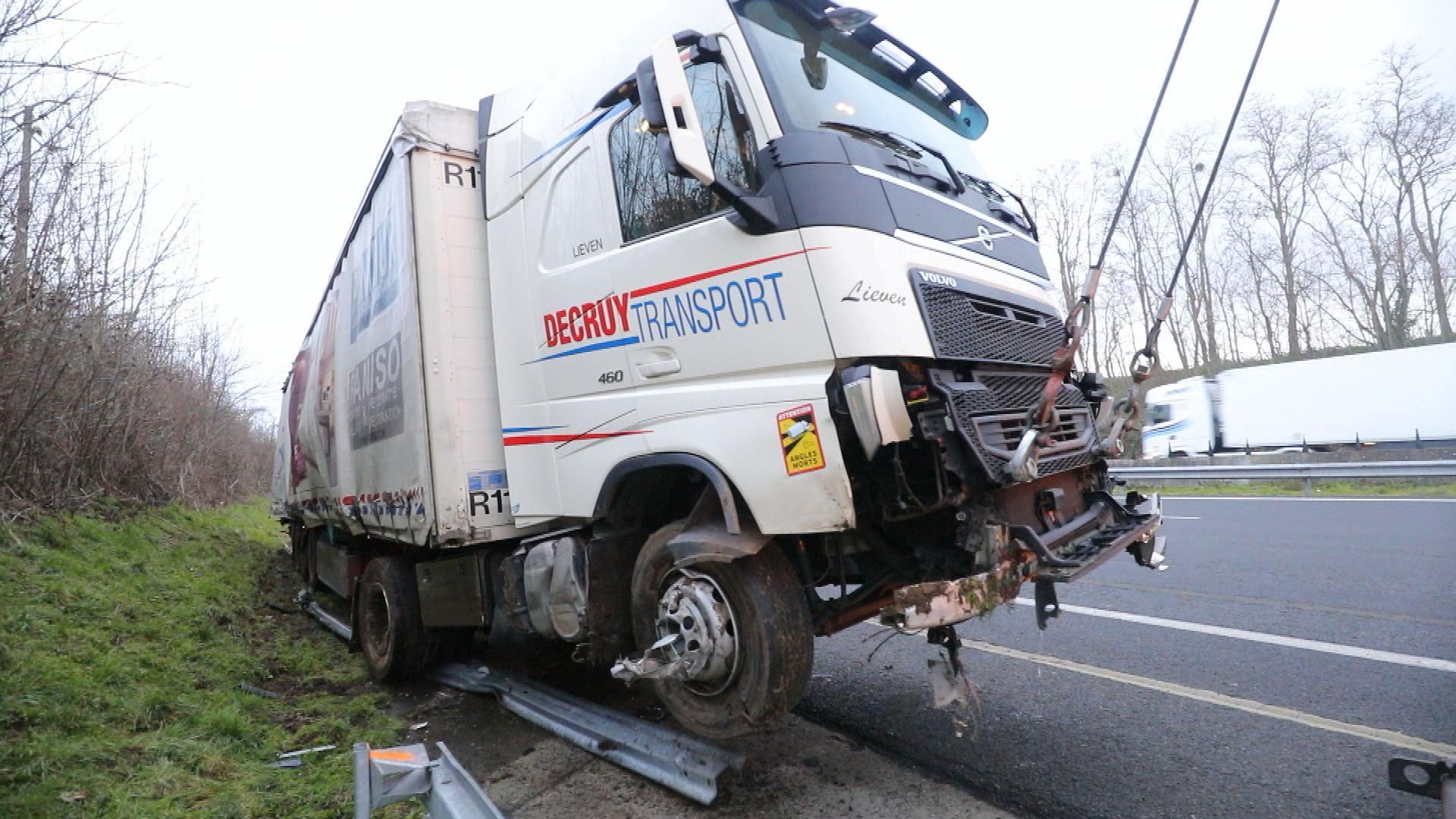 Revoir 100 jours avec les dépanneurs de l'autoroute du 08 Septembre